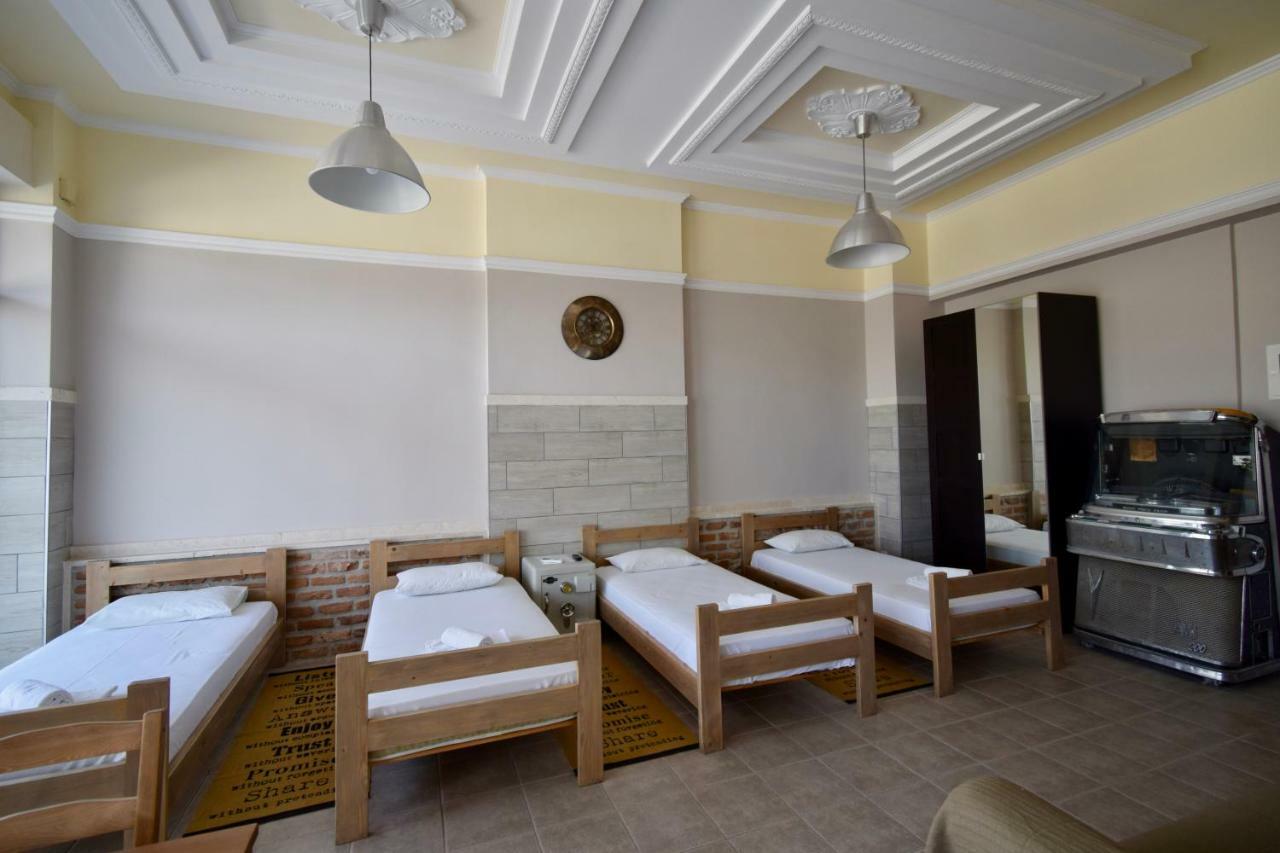 Comfort Room Thessaloniki Exterior photo